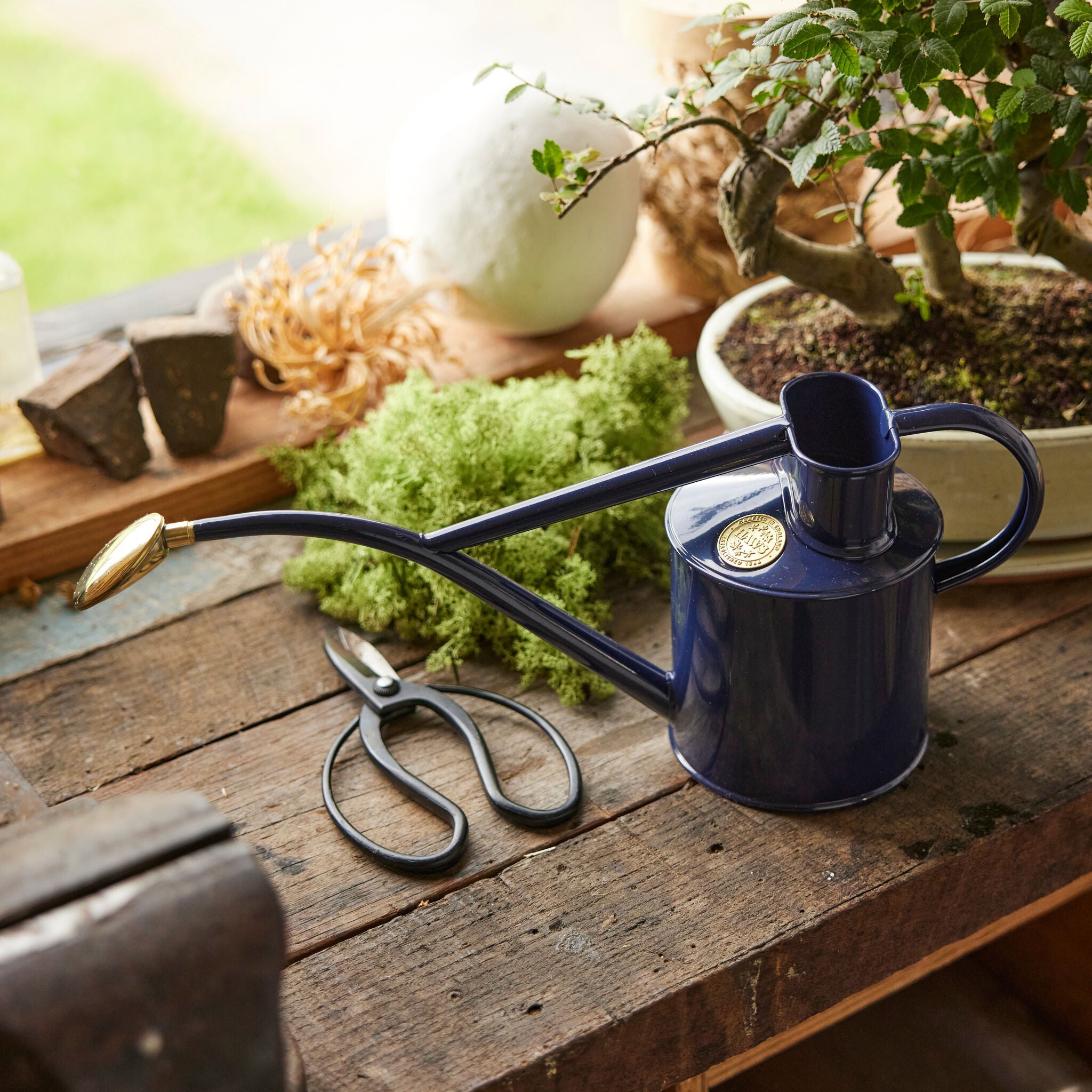 The Rowley Ripple - British Navy Blue - Two Pint